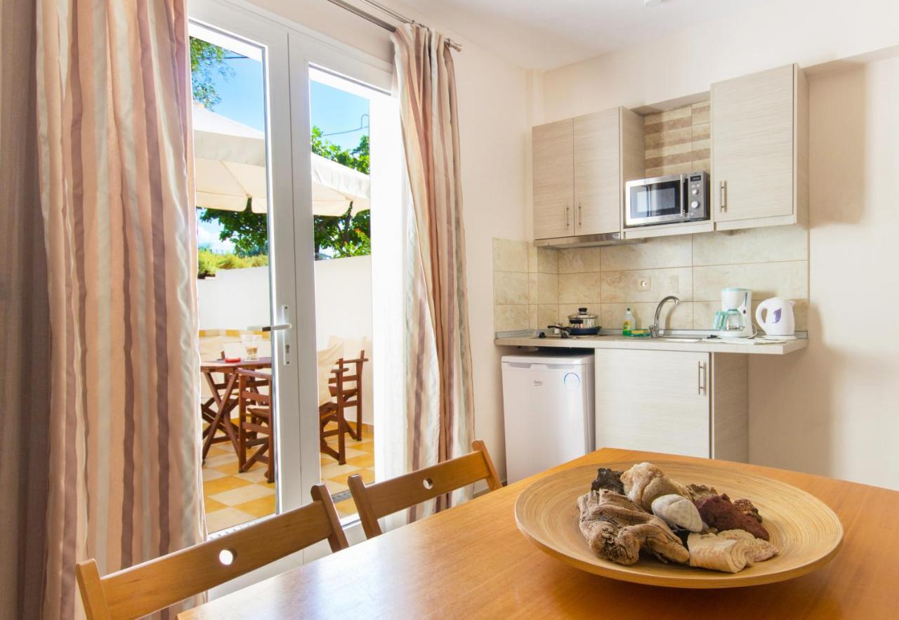 Aegean Sun Apartments Skala Rachoni  Eksteriør billede